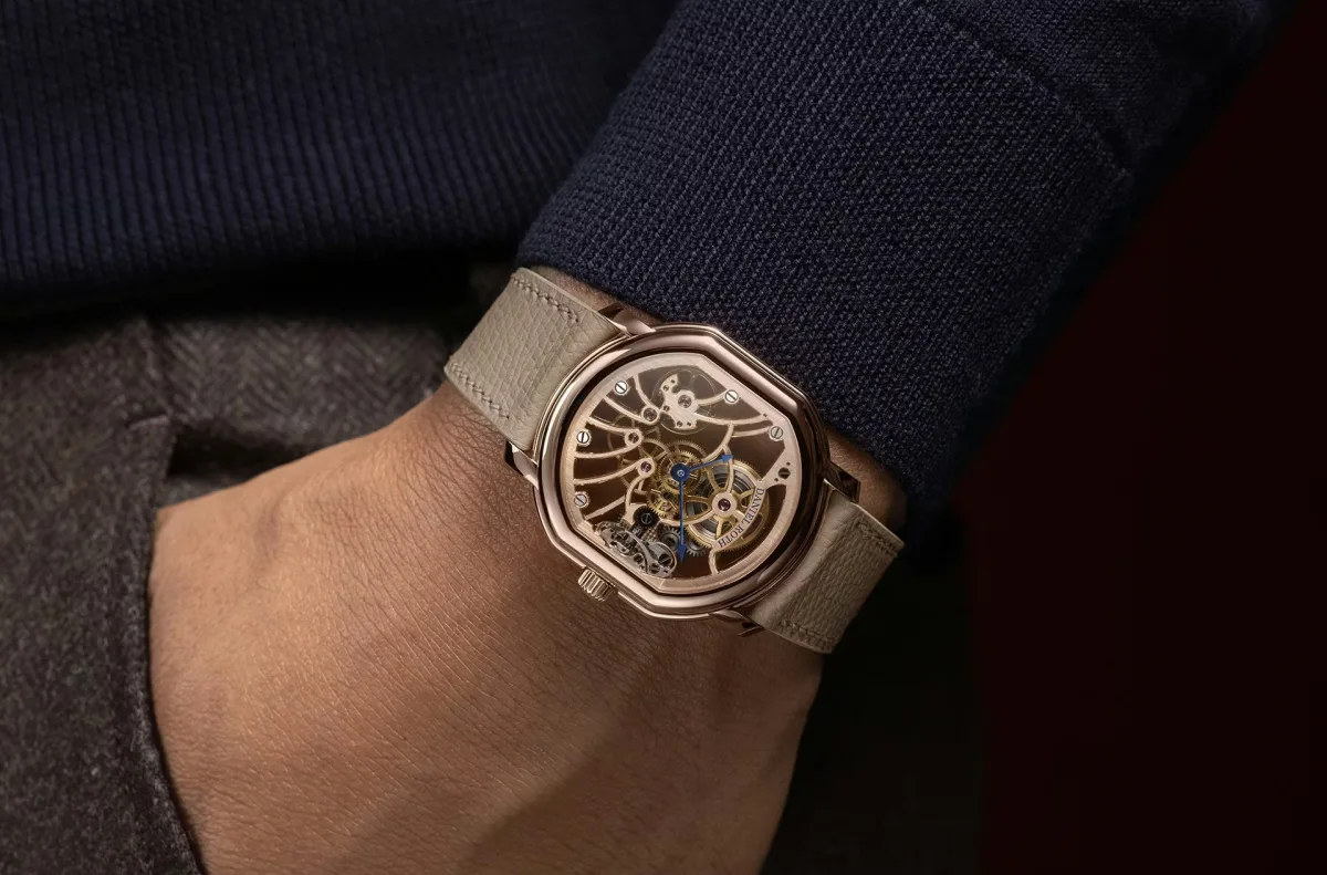 Watch image