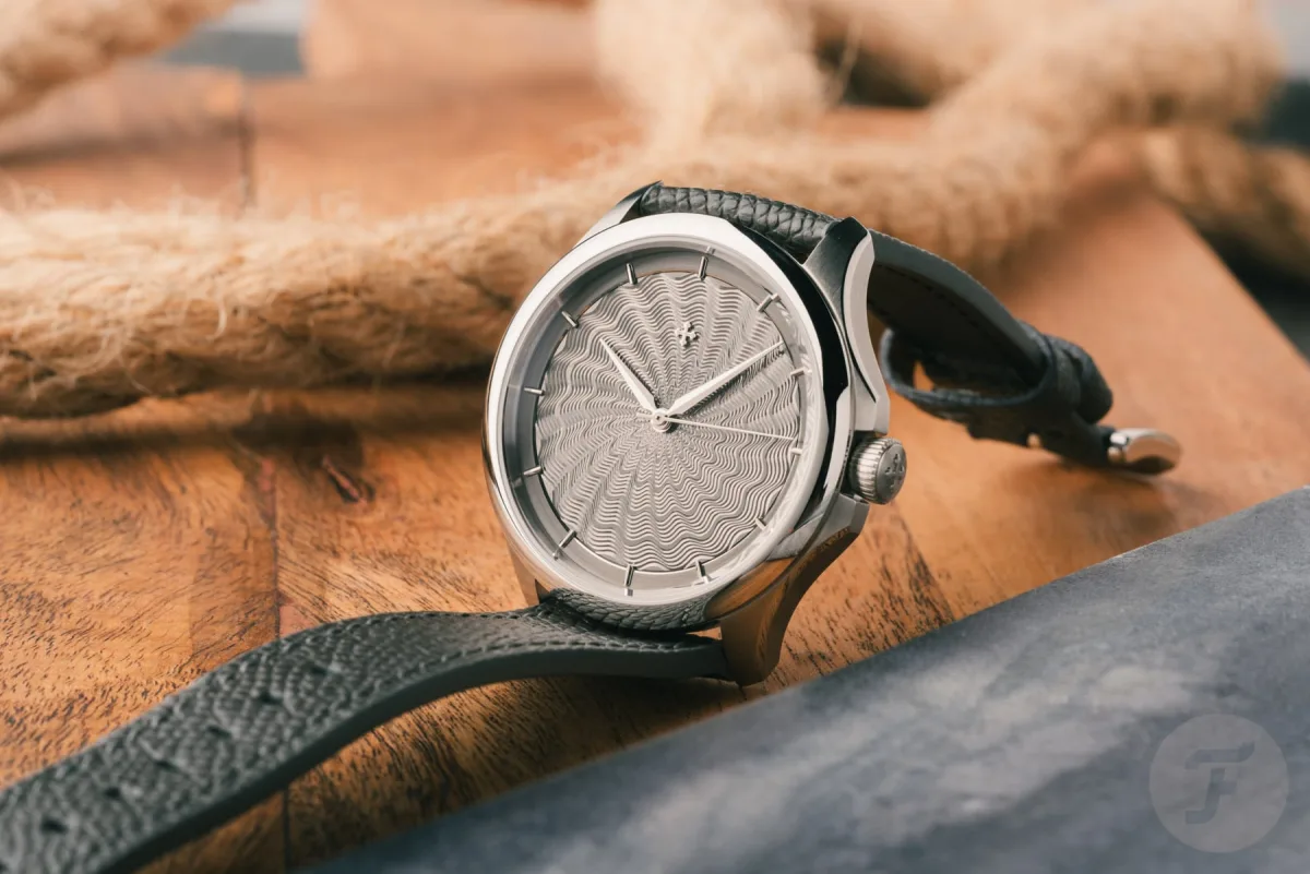 Venezianico Redentore Utopia II watch showcasing updated caliber and design