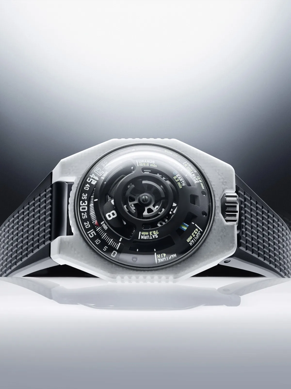 Urwerk UR-100V LightSpeed Ceramic watch face and sunlight time display