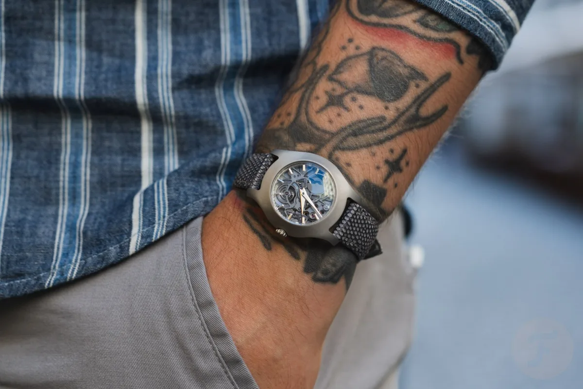 Close-up of the AMR-01 micro-rotor movement in ArtyA Luminity Wavy