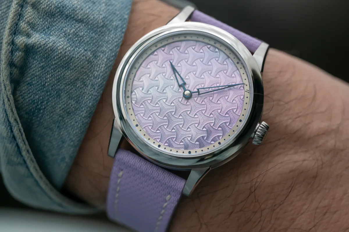 Limited edition engraving on the Watch Ho & Co. x Selten Jui Bauhinia