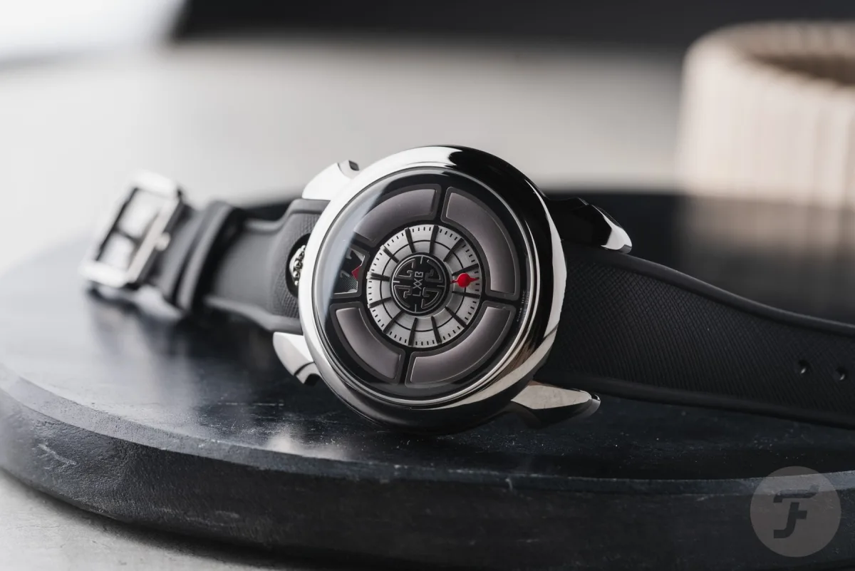 Elegant stainless steel case of Labormatic watches.