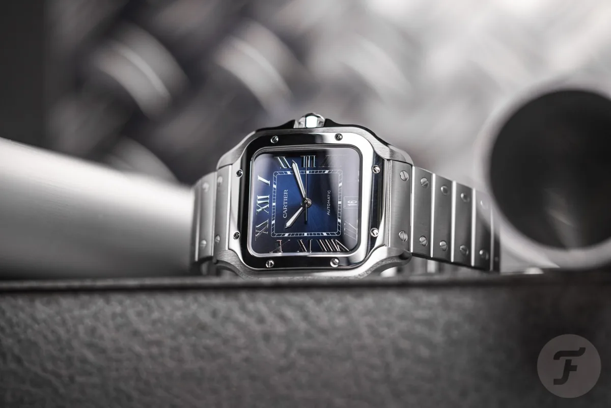 Cartier Santos Large model with date window