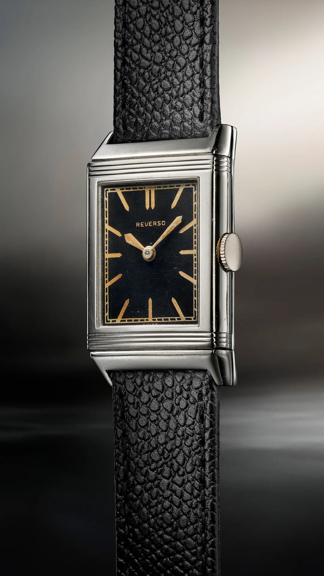 Jaeger-LeCoultre Reverso 1931 with black dial