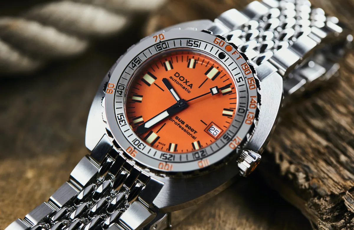 Doxa SUB 300T Professional watch