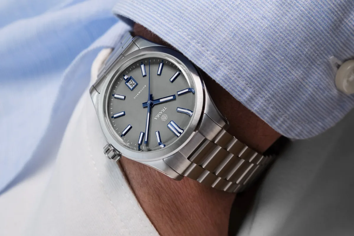 Traska Commuter versatile watch