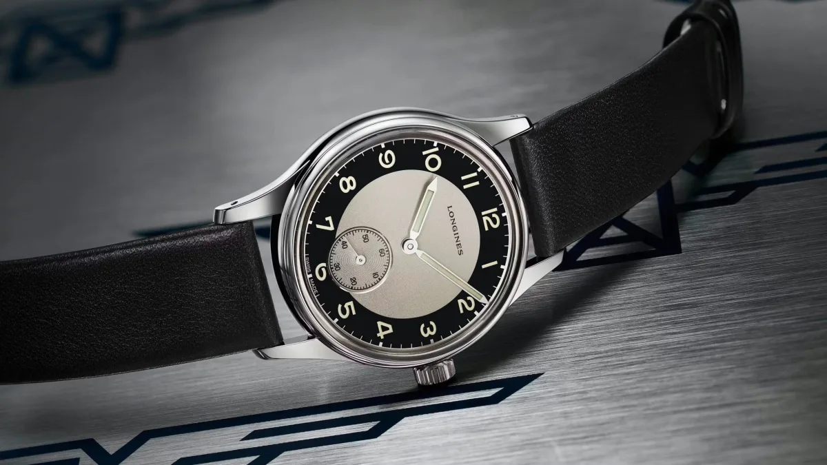Close-up of Rolex Datejust tuxedo dial