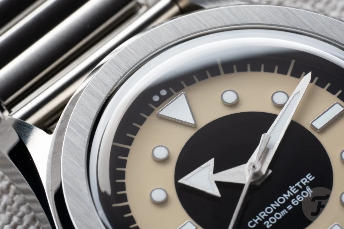 Serica 6190 TXD field watch with tuxedo dial