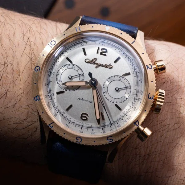 Breguet Type XX Chronographe 2075 elegant dial