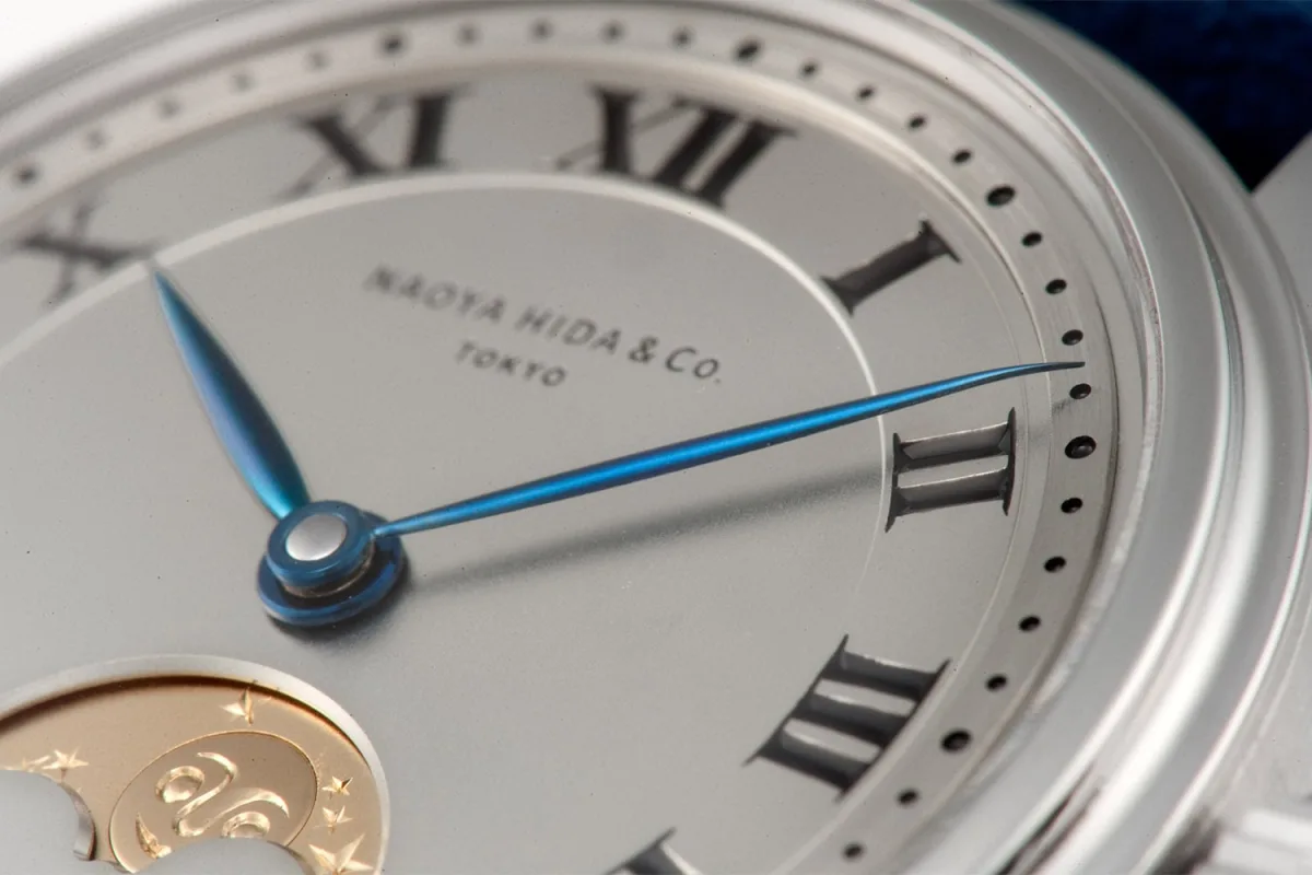 Naoya Hida & Co. NH Type 3B watch with engraved numerals