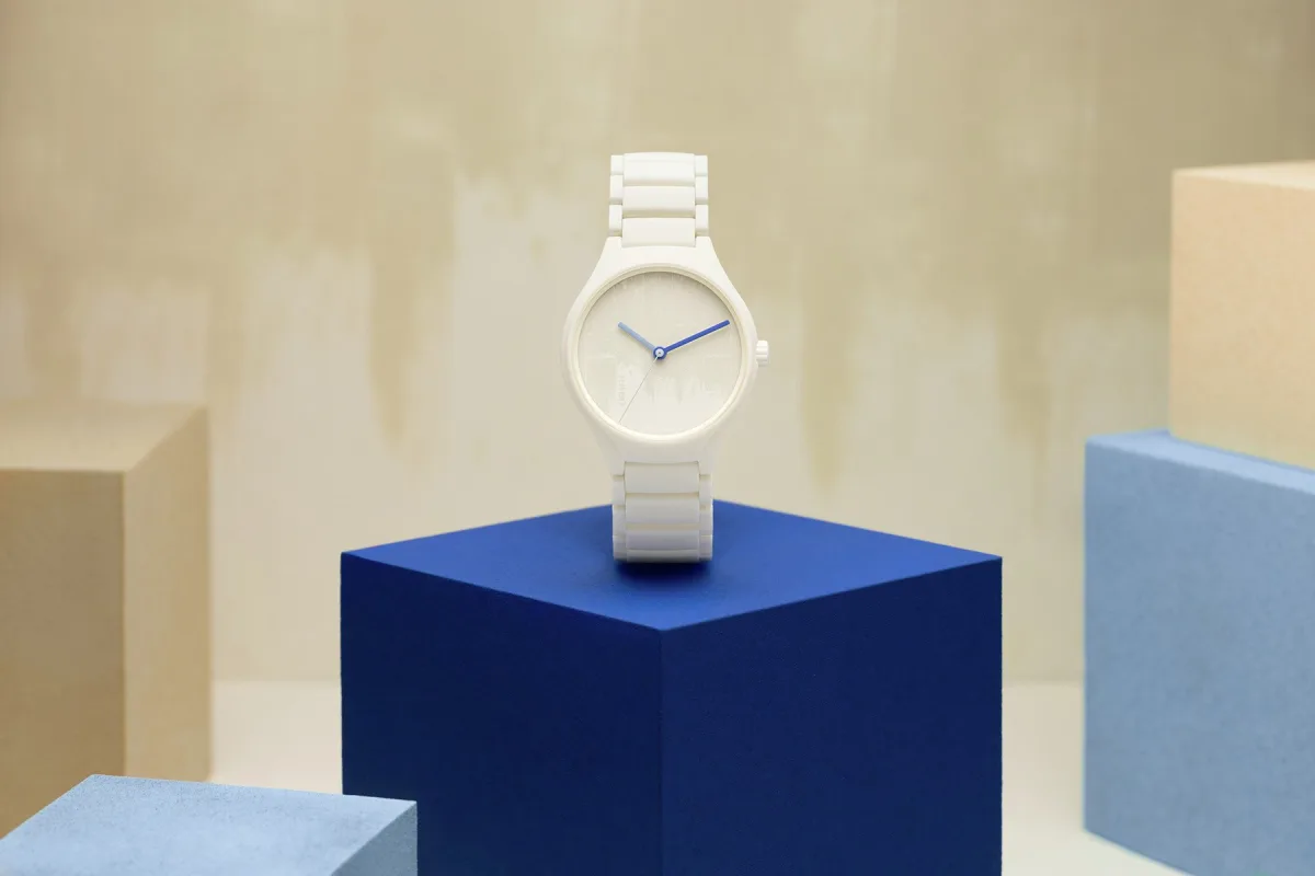 Rado True Round watch showcasing Le Corbusier's color system