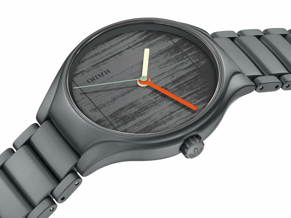 Detailed view of Rado Carpenter Center watch dial