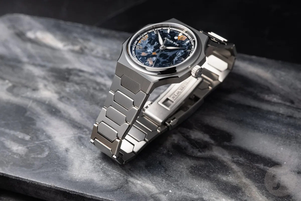 Atelier Wen Millésime Perception Xuán with Dandong SL1588A movement.