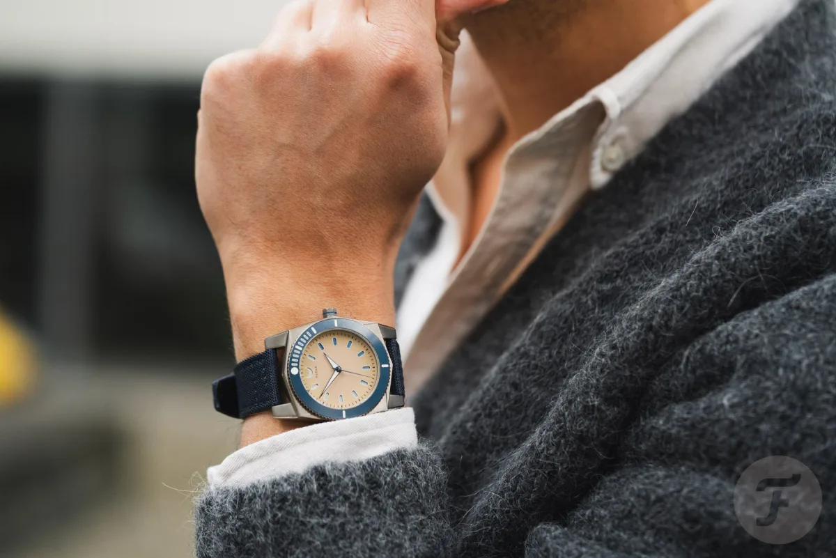 Papar Cenote watch with unique dial and color indices.