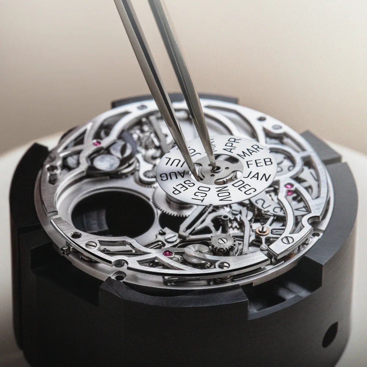 Illustration of the pocket watch's complex functions