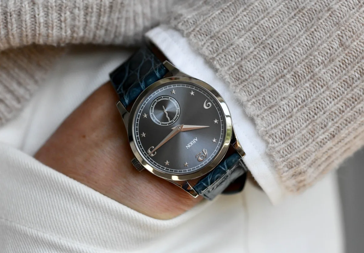 Arion Delphinus watch showcasing craftsmanship details