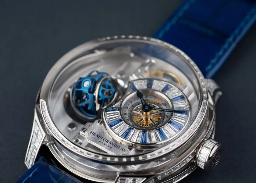 Triple tourbillon design in Henri Grandjean & Cie Magician watch