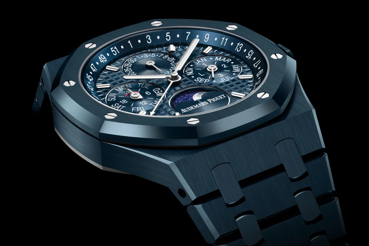Audemars Piguet Royal Oak Selfwinding in yellow gold with malachite dial