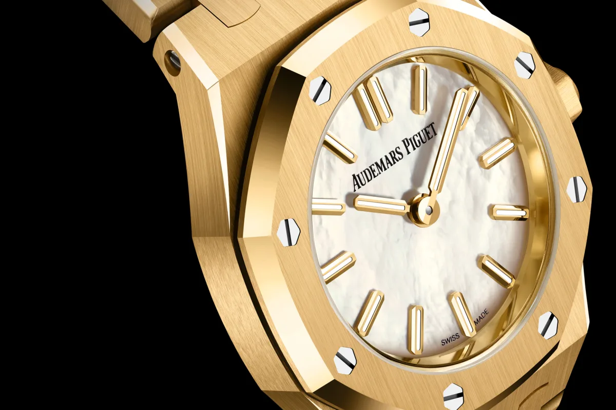 Quartz calibre 2730 of Royal Oak Mini