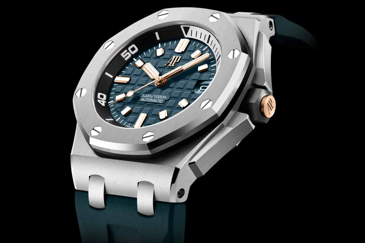 Méga Tapisserie dial of Royal Oak Offshore Diver