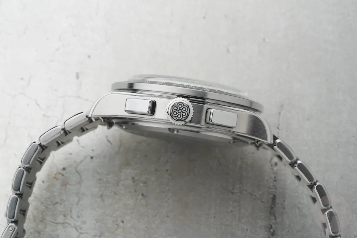 Design collaboration between Jon Mack and Max Resnick