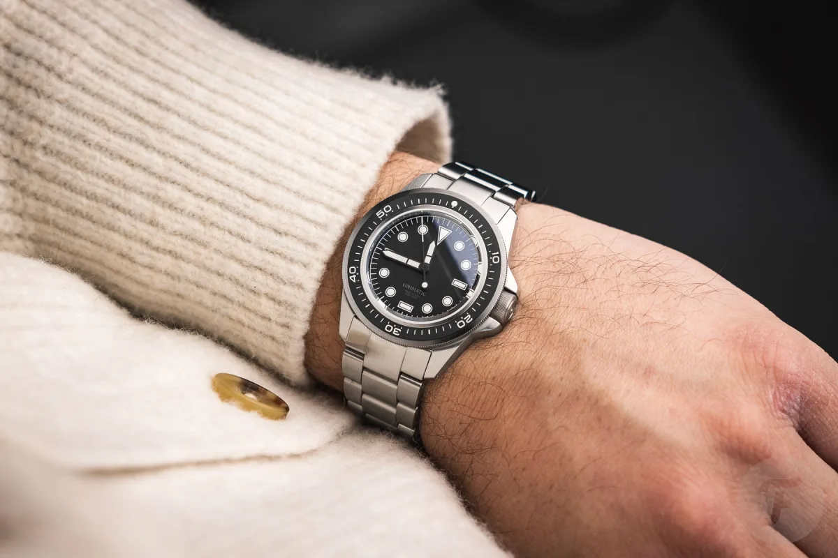 Unimatic Modello Uno with luminescent bezel