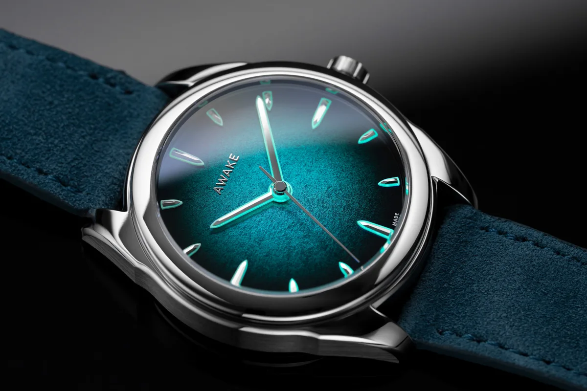 Atlantis Blue dial with marine theme gradient