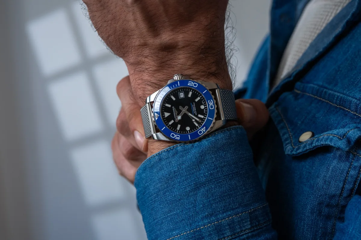Ceramic bezel color options for Longines Hydroconquest
