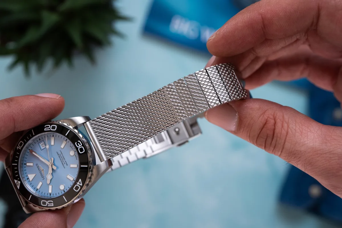 Milanese bracelet on Longines Hydroconquest