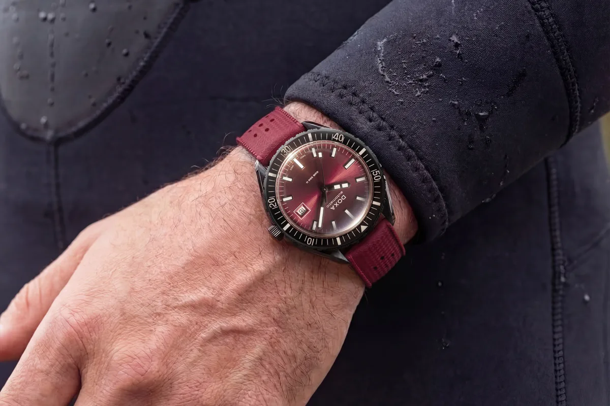 Doxa SUB 200 II movement and technical specifications