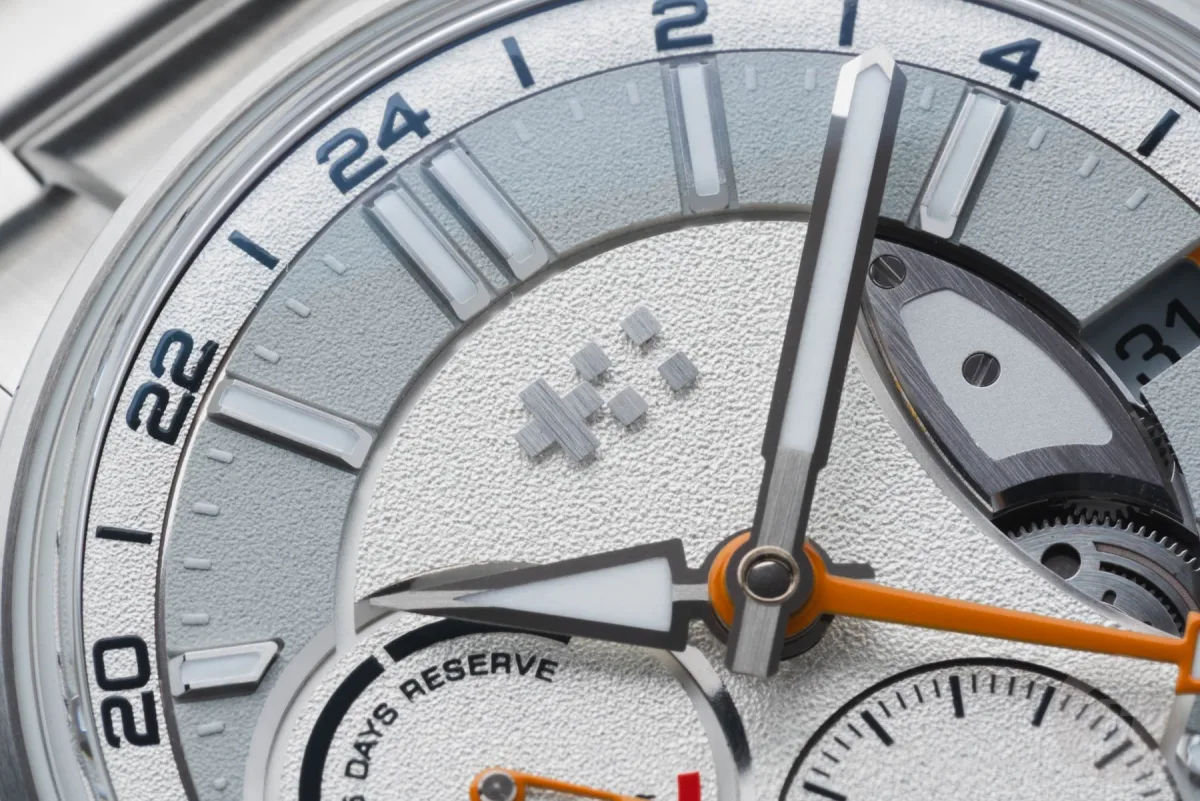 Stainless steel case of Christopher Ward C63 Sealander