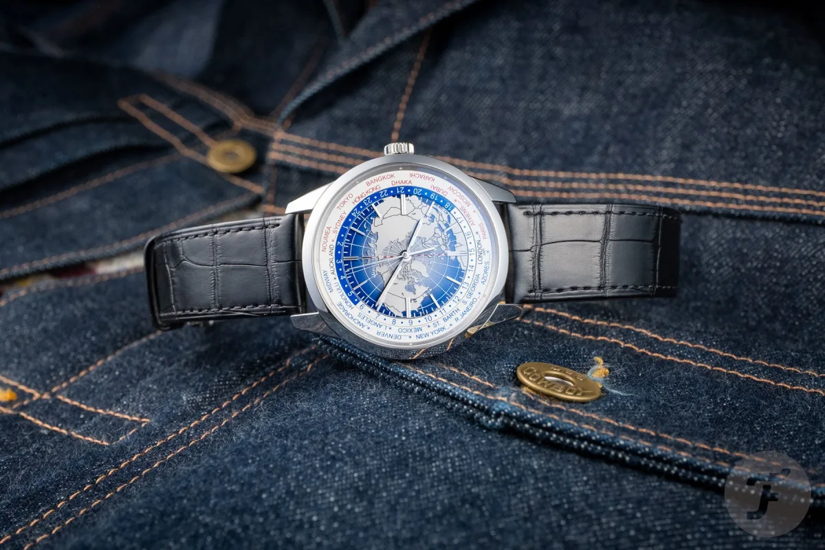 Jaeger-LeCoultre Geophysic collection watch