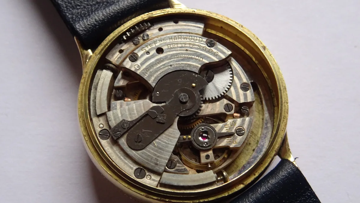John Harwood's bumper system watch mechanism