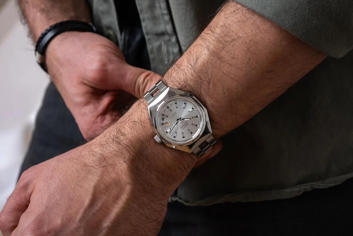 Vintage design of Defy Revival with orange seconds hand