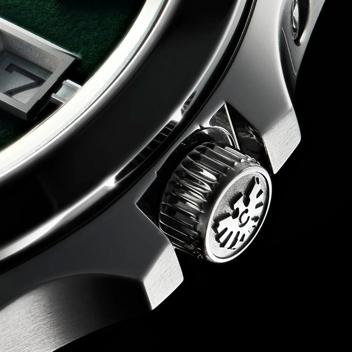 Close-up of green washi dial with luminescent markers