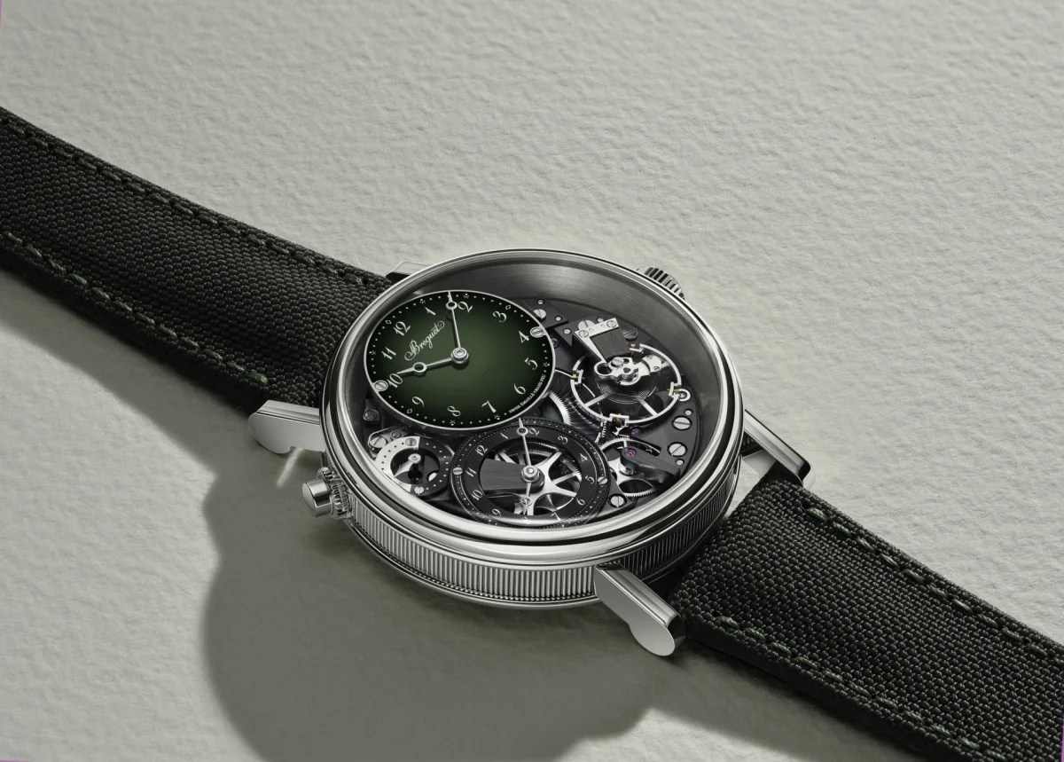 GMT subdial and day/night indicator on Breguet Tradition GMT 7067