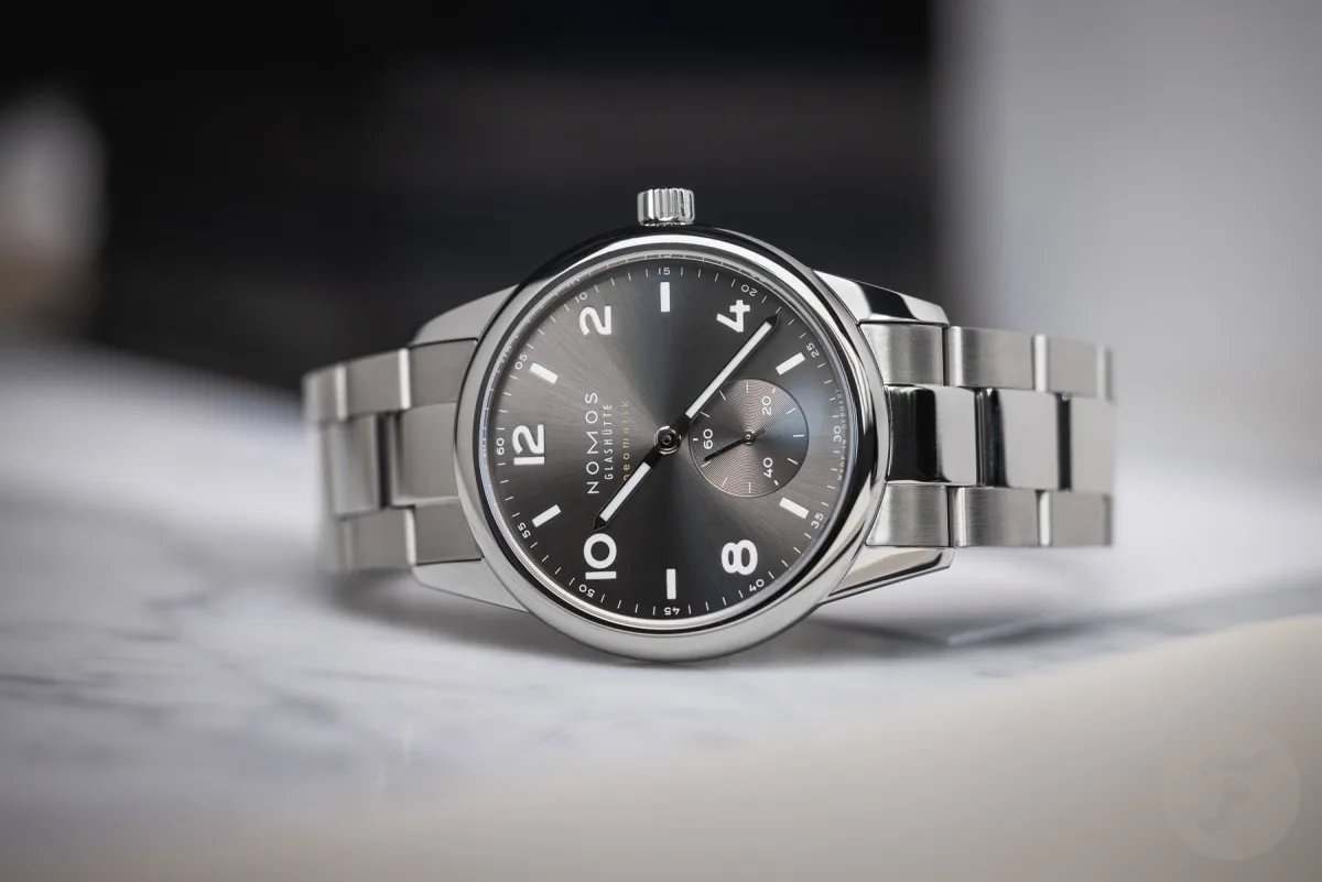 Nomos Club Sport Neomatik case back