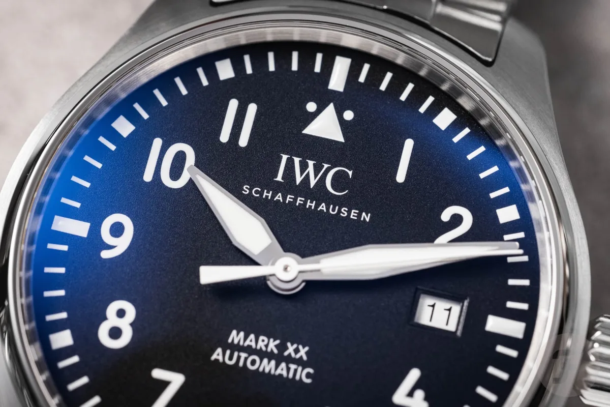 IWC Pilot’s Watch Mark XX side view