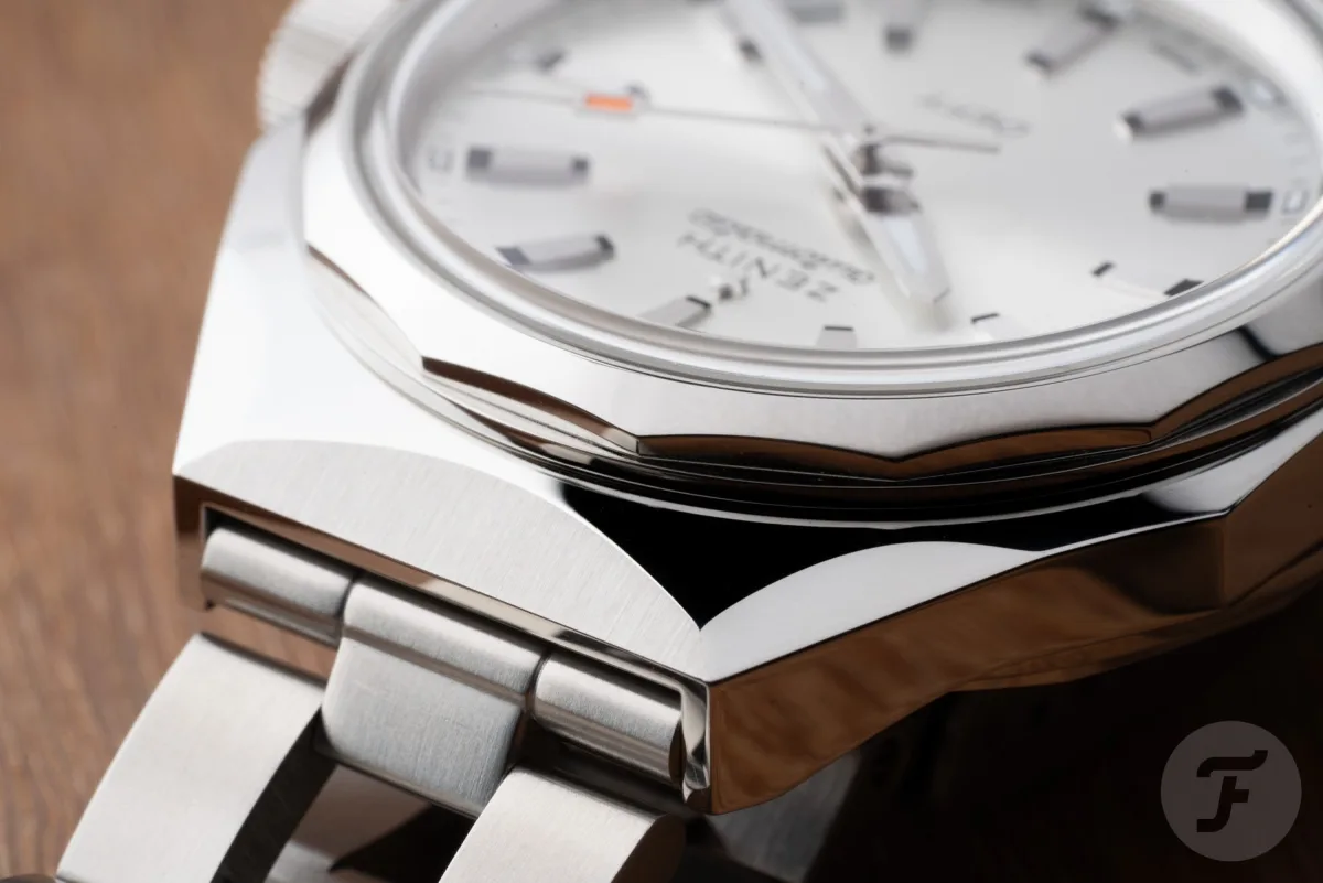 Dial features of Zenith Defy Revival A3643