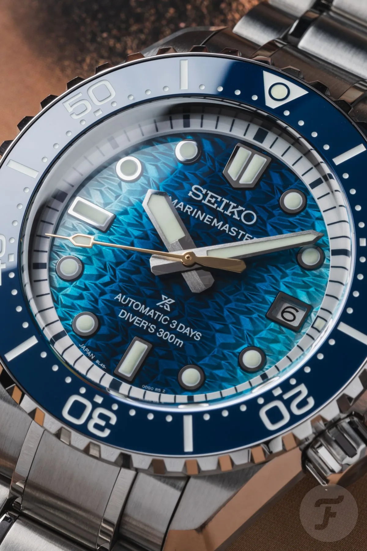 Seiko Prospex Marinemaster HBF001 with updated bezel