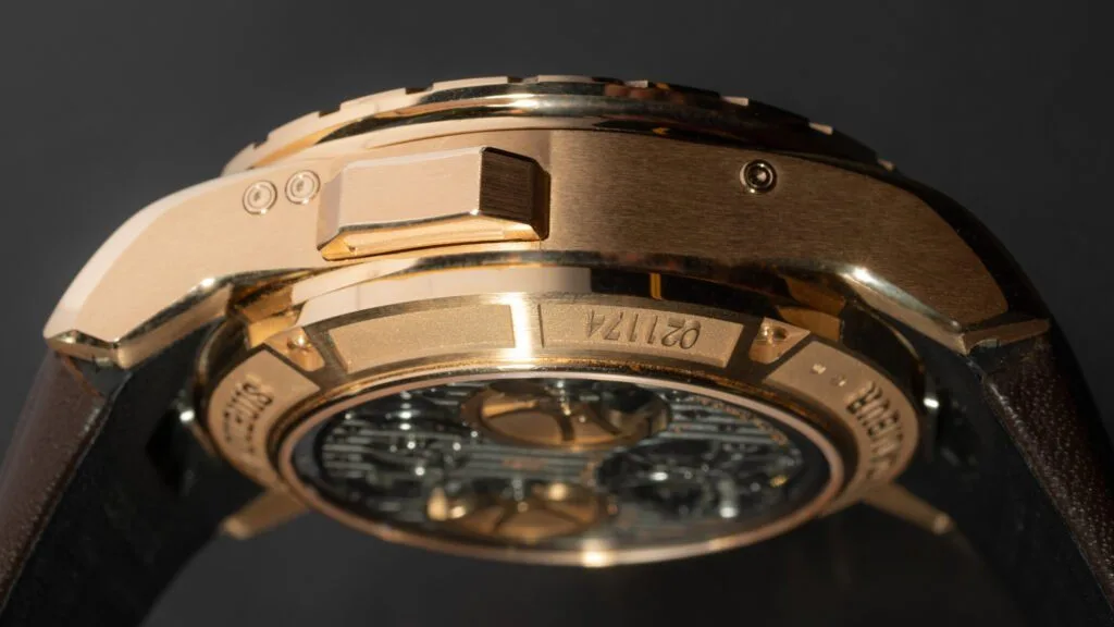 Minute repeater components of Roger Dubuis Excalibur