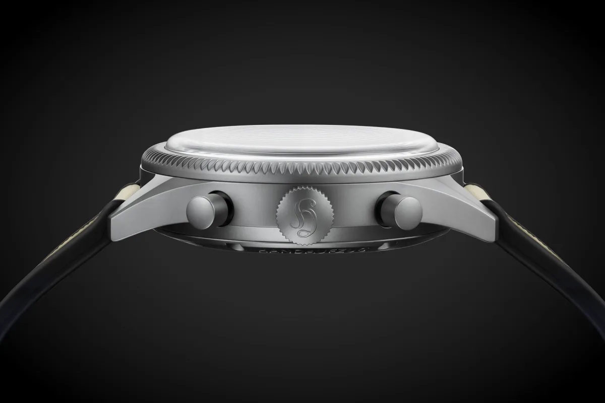 Hanhart 417 Ti Desert Pilot with titanium case