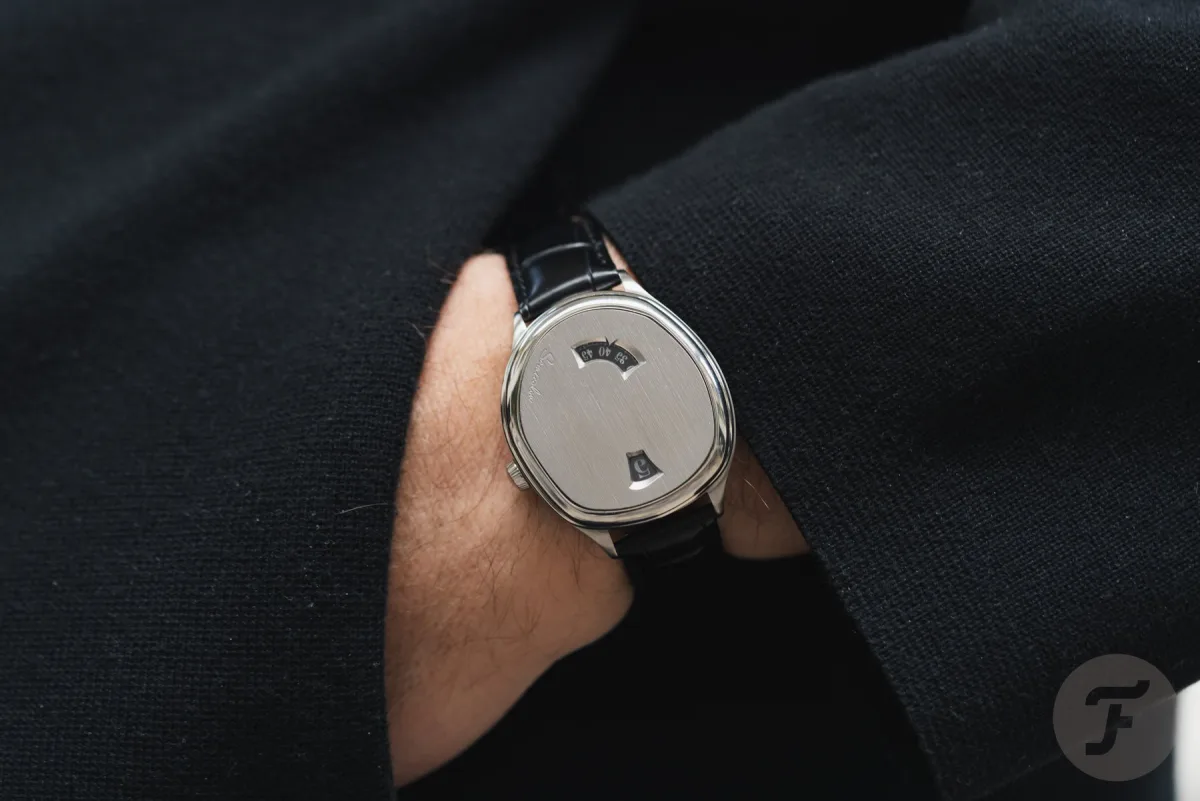 Einstein quote on Semicolon Anachron case back