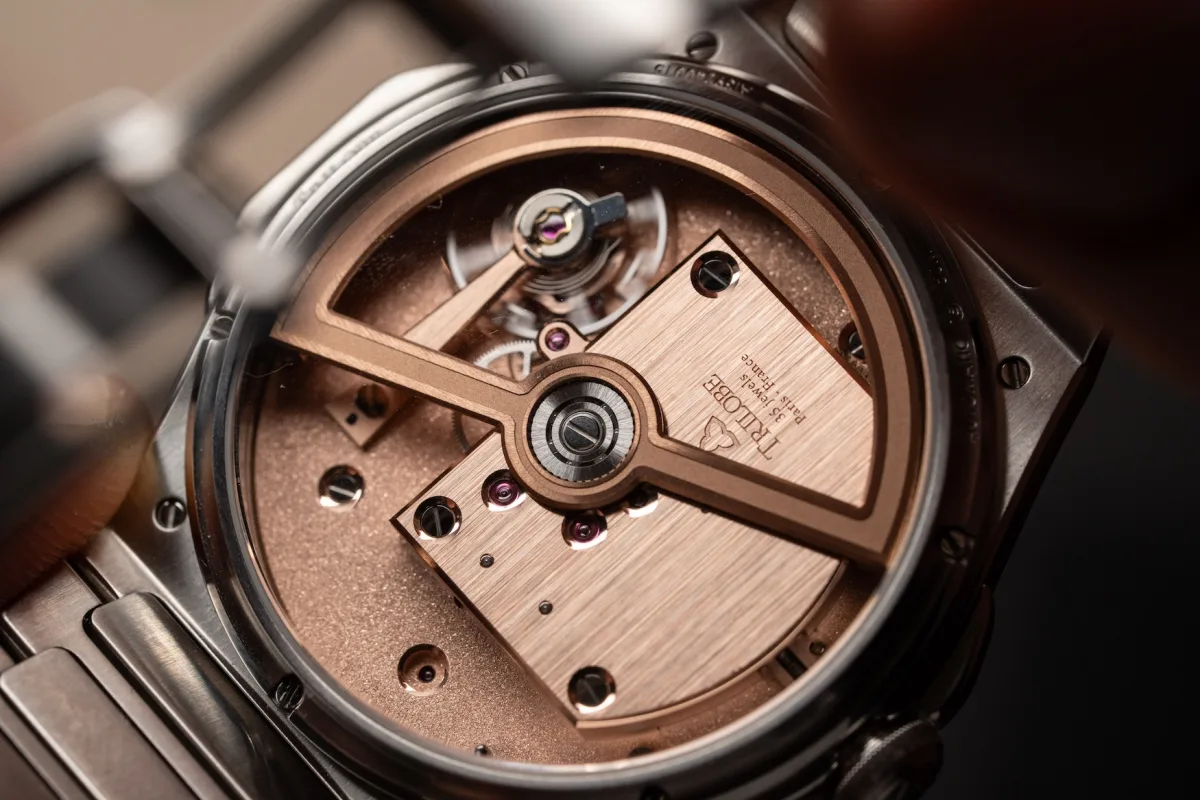 Trilobe Trente-Deux model with X-Nihilo caliber