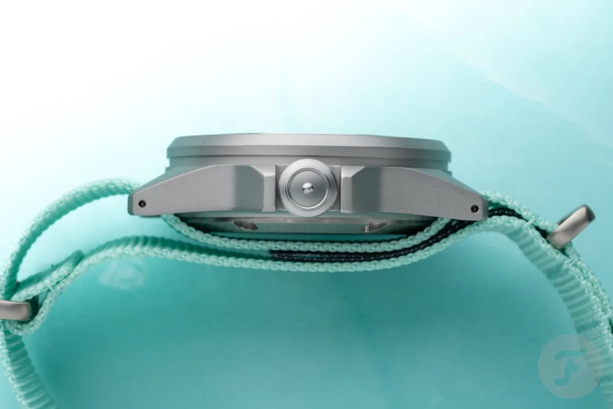 Unimatic Modello Quattro U4S-T-LB watch showing face and strap
