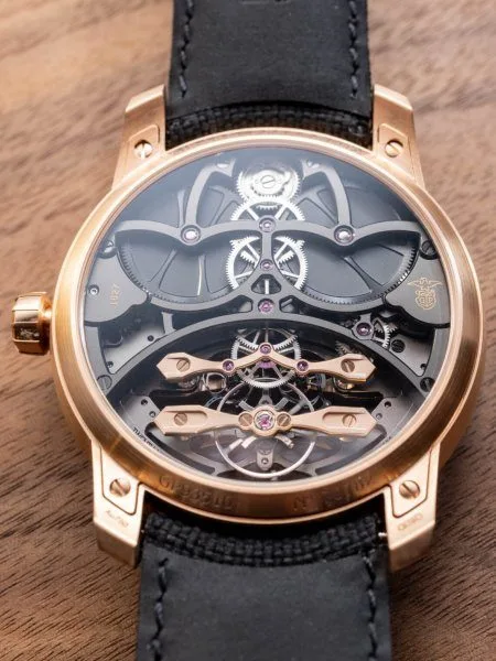 Close-up of the Girard-Perregaux Neo Constant Escapement mechanism