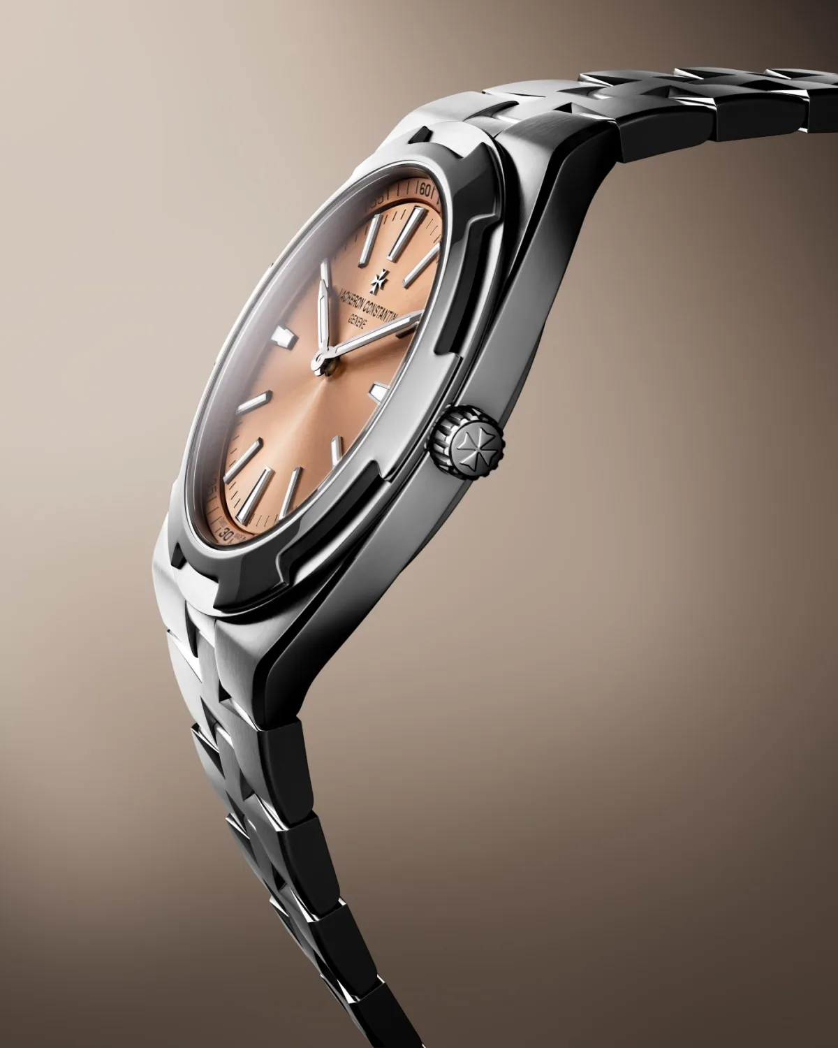 Vacheron Constantin Overseas Self-Winding Ultra-Thin salmon dial