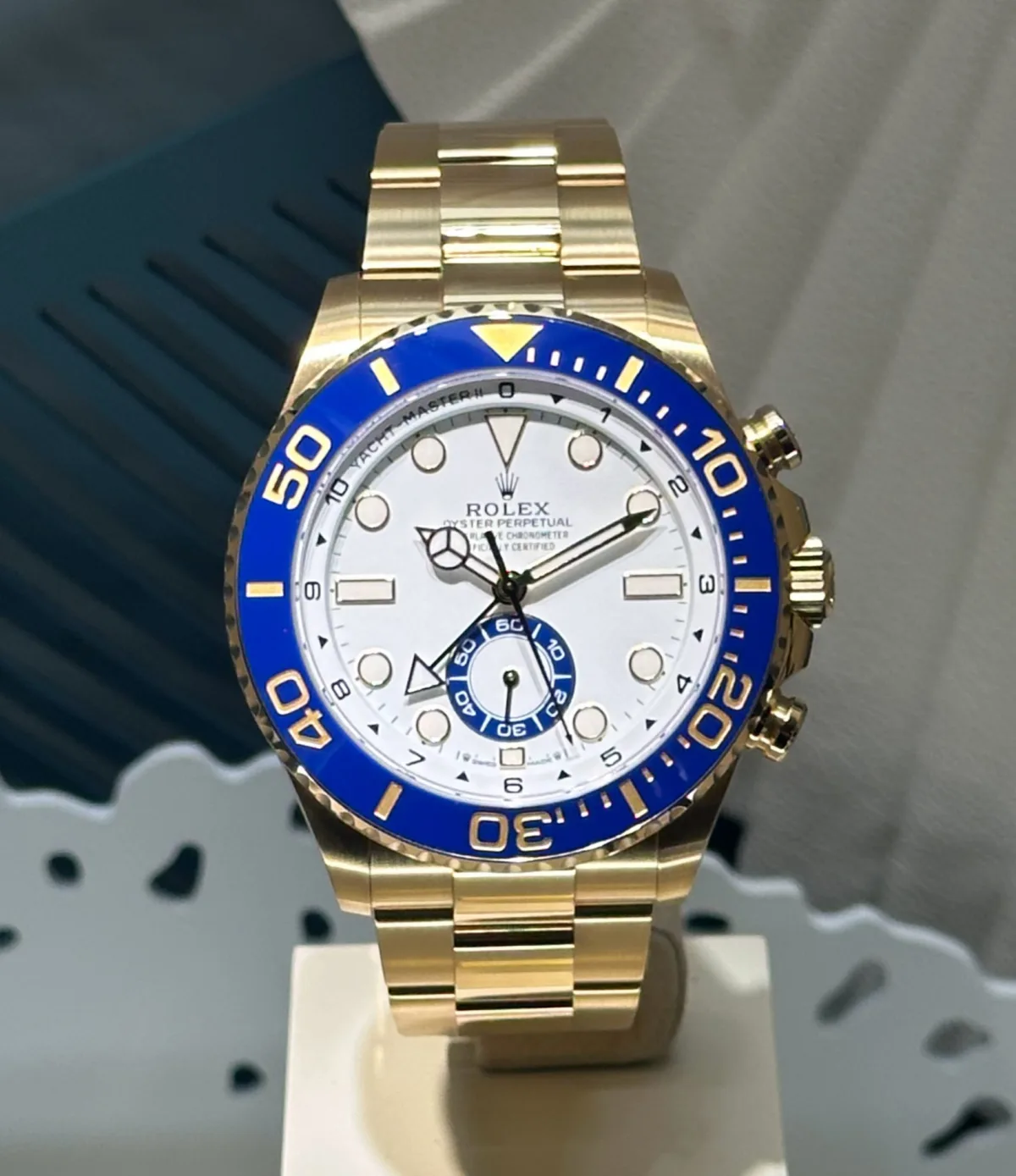 Caliber 4162 inside Rolex Yacht-Master II