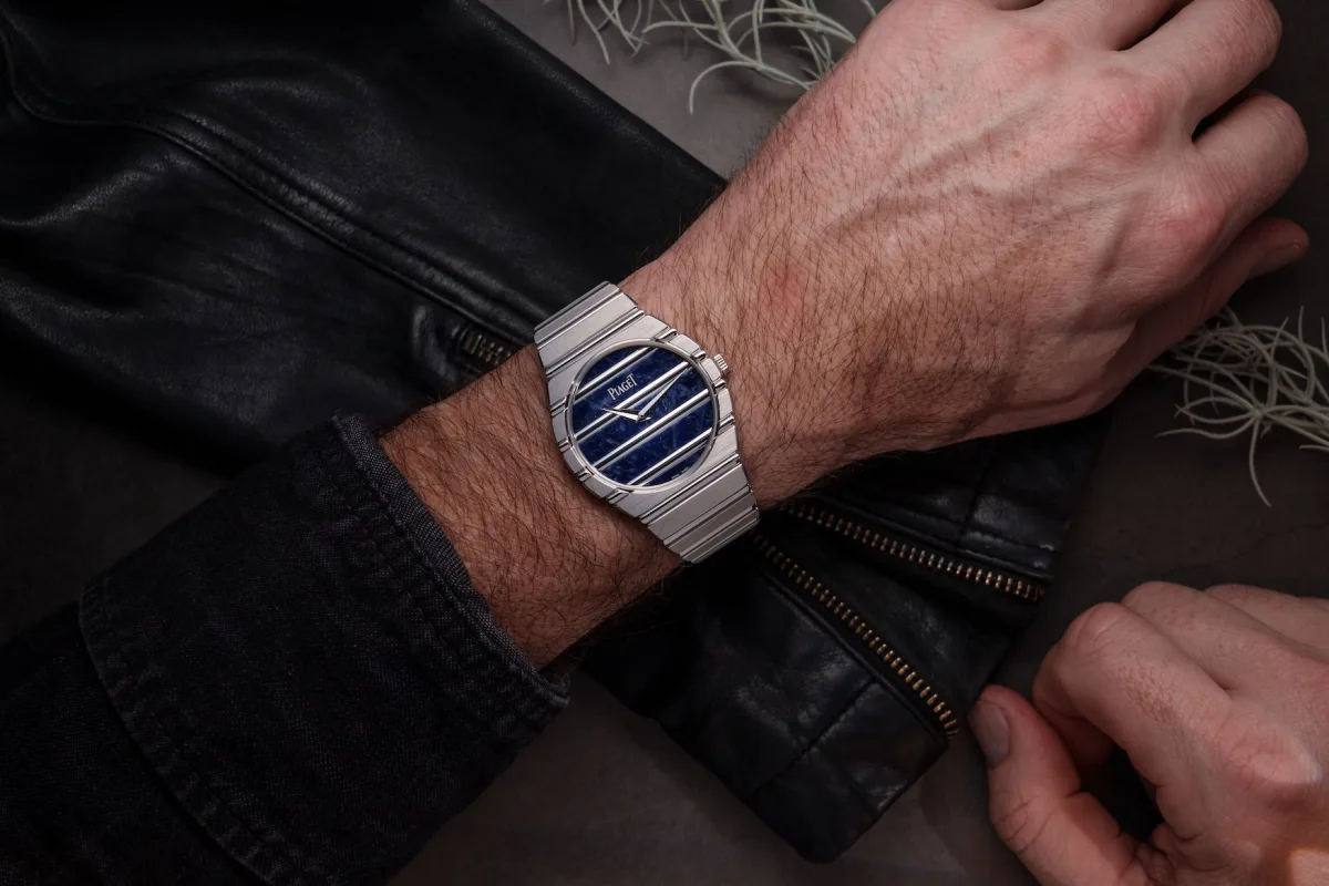 Close-up of Piaget Polo 79 gadroon design