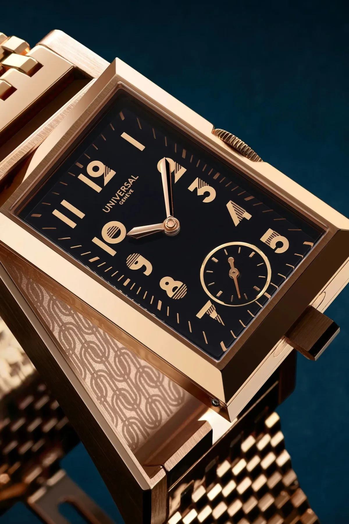 Prêt-à-Porter models with various dial and strap combinations